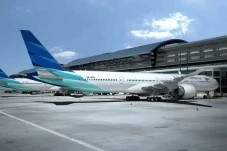Garuda Indonesia Tunda...