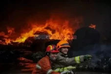 Identitas 14 Korban...