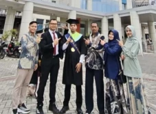 Kisah Sauqi, Wisudawan...