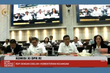 Purbaya Titip Dana Rp200...