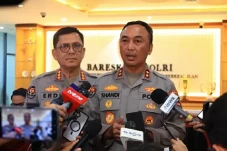 Tanggapi Putusan MK,...