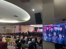 IBS Gelar Wisuda ke-18,...