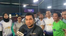 Pertahankan Gelar Juara...