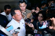 Lapor ke Presiden Prabowo,...