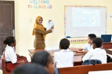 90.447 Sekolah Tidak...