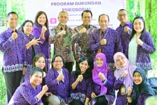 Kemendikdasmen Gandeng...
