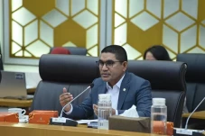 Anggota DPR Ahmad Yohan...
