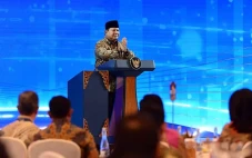 Prabowo Minta Maaf Sering...