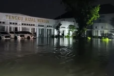 Rumah Dinas Gubernur...