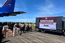 Tiba di Sumbar, Bantuan...