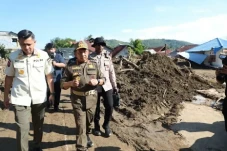 Korban Banjir dan Longsor...