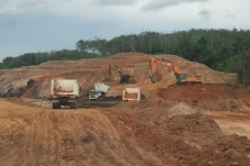 Tata Kelola Tambang...