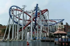 Roller Coaster USS Mogok...
