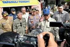 Prabowo Prioritaskan...