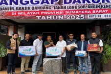 Pelindo Salurkan Bantuan...