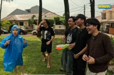 Paladew Dibuat Geleng-Geleng...