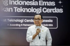 Menko PMK Dorong AI...