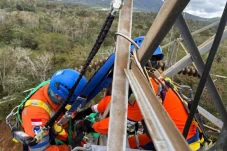 TNI dan PLN Bergerak...