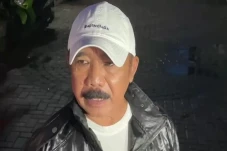 Epy Kusnandar Tutup...
