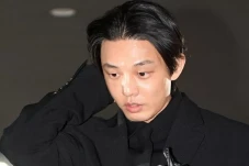 Heboh! Yoo Ah In Muncul...