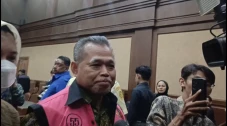 Divonis 11 Tahun Penjara,...