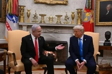 Trump Desak Netanyahu...
