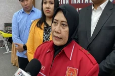 Beri Pesan ke Tama S...