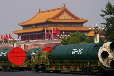 Benarkah Militer China...