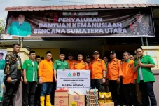 GP Ansor Salurkan Donasi...