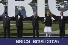 Duel Ekonomi BRICS vs...