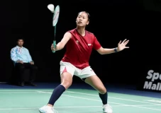 Putri KW Bawa Indonesia...