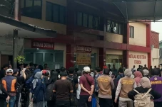 12 Korban Meninggal...
