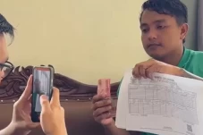 Terjerat Kasus Hukum,...