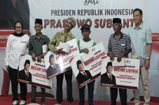 Sempat Sewa Harian,...