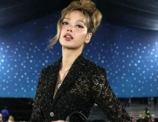 Lisa BLACKPINK Jadi...