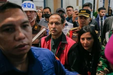 Jelang Sidang Perdana,...