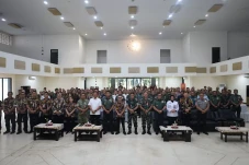Dankodiklat TNI Buka...