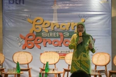 Anggota DPR Ida Fauziyah...