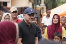 Menko Pangan Tinjau...