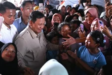 Prabowo Pastikan Penanganan...