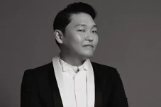 Penyanyi Gangnam Style...