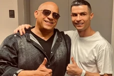 Megabintang Cristiano...