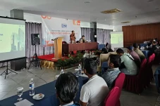 DPR Bersama BRI Dorong...