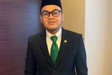Wakil Ketua Komisi III...