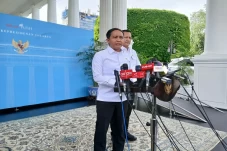 Prabowo Perintahkan...
