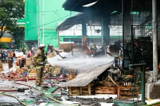 Pasar Induk Kramat Jati...