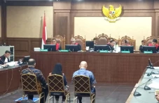 25 Pihak Termasuk Nadiem...