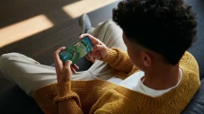 Oppo A6 Series Bawa...