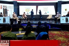 Roy Suryo: Ijazah Jokowi...