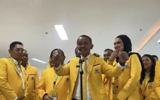 Bahlil Buka Rapimnas...